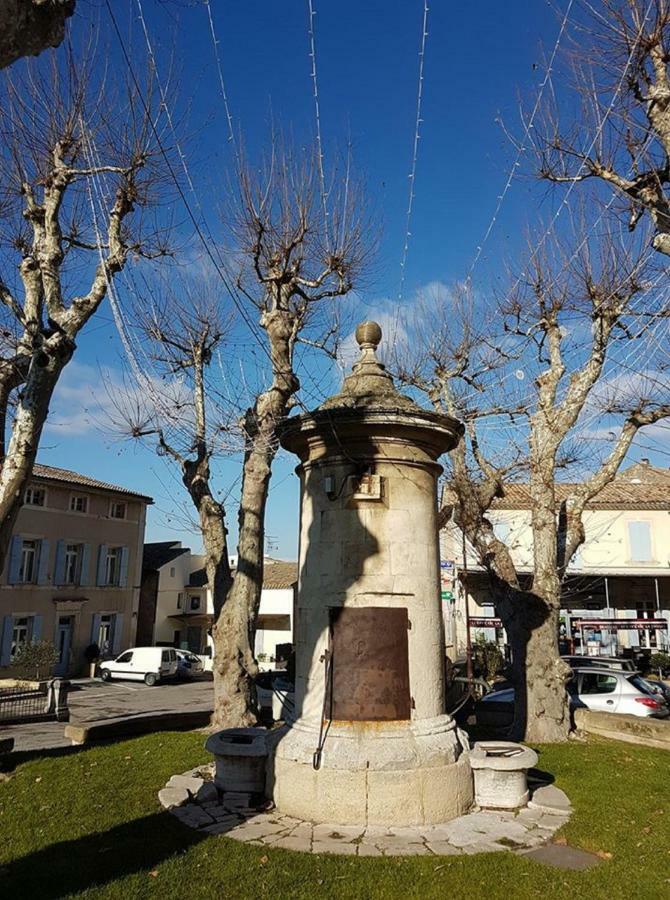 Gite Fa Mille Maison Bleu Robion en Luberon Dış mekan fotoğraf